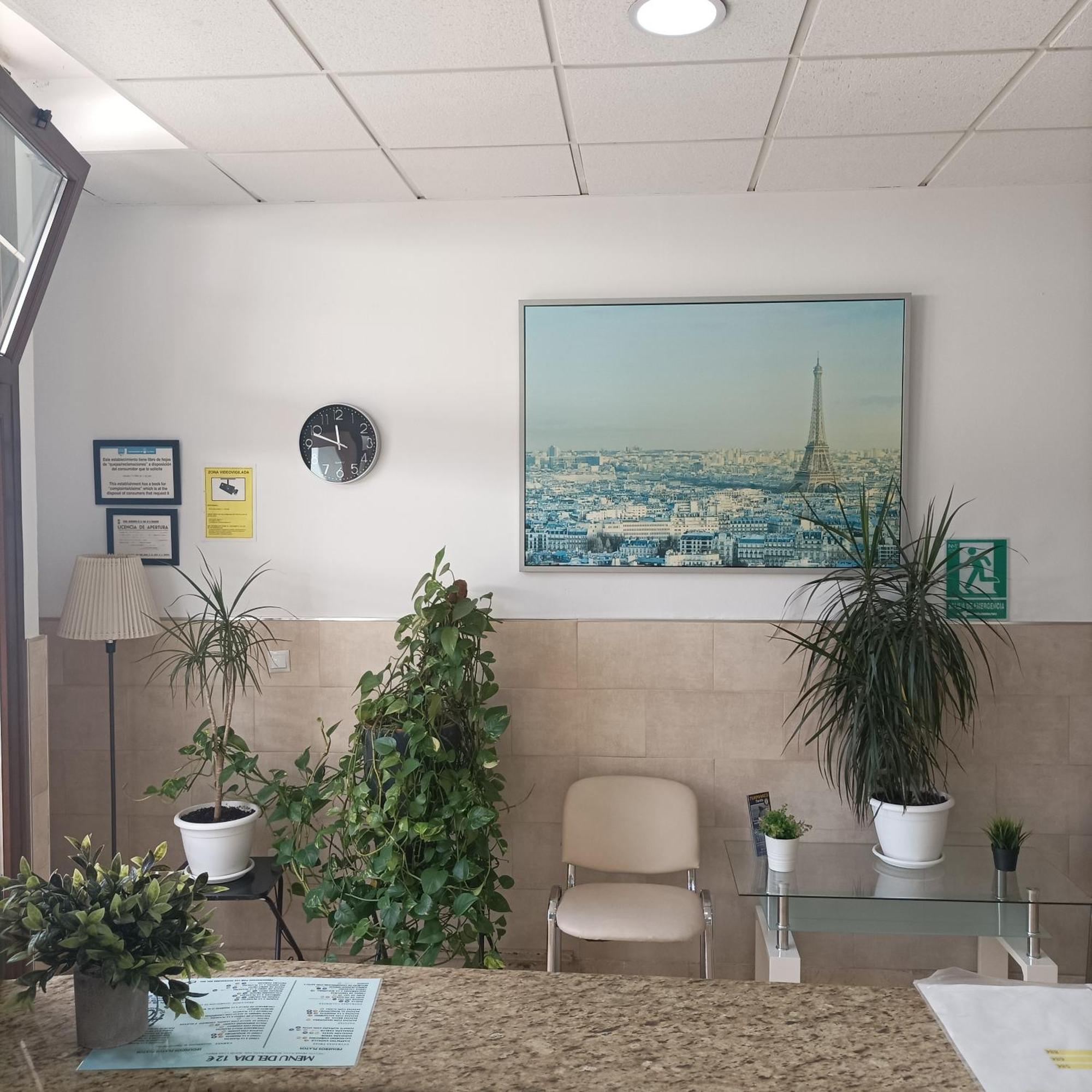 Hostal Carlos 2 La Línea de la Concepción 외부 사진